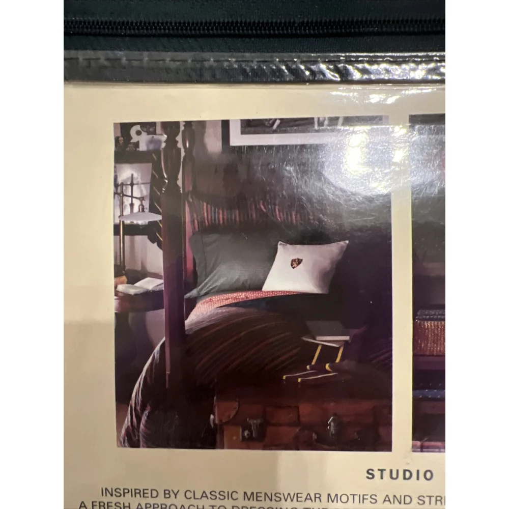 Ralph Lauren Studio Stripe Red King Duvet & 2 Ralph Lauren Navy King Pillowcases